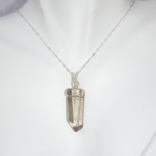 Load image into Gallery viewer, Smokey Quartz Necklace