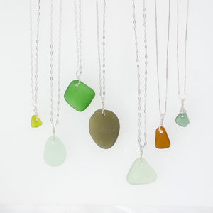 Emerald Green Seaglass Necklace