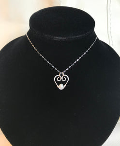 Heart n Pearl Necklace