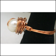 Load image into Gallery viewer, Copper and Pearl Handmade Ring - Jewelry Hand Made